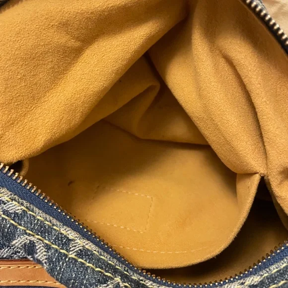 Louis Vuitton Monogram Denim Baggy - Picture 6 of 12